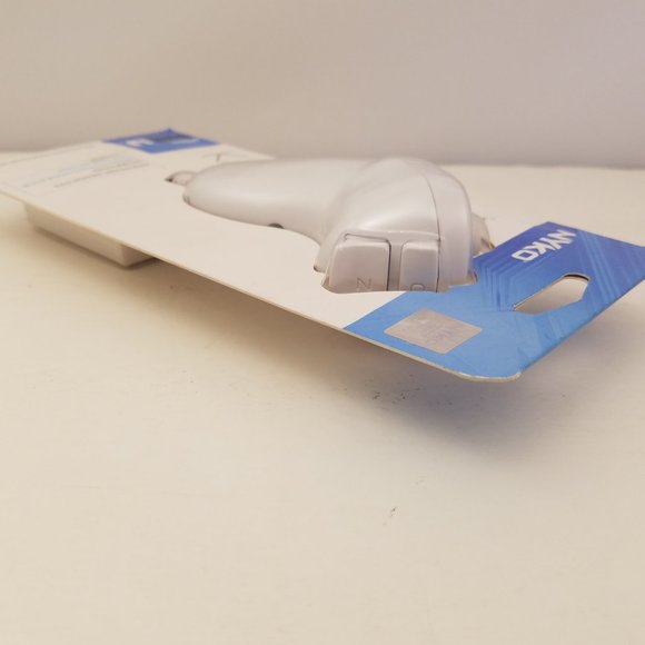 Wii U Wired Kama Controller by NYKO White 87105-A50🆕 - Picture 4 of 5